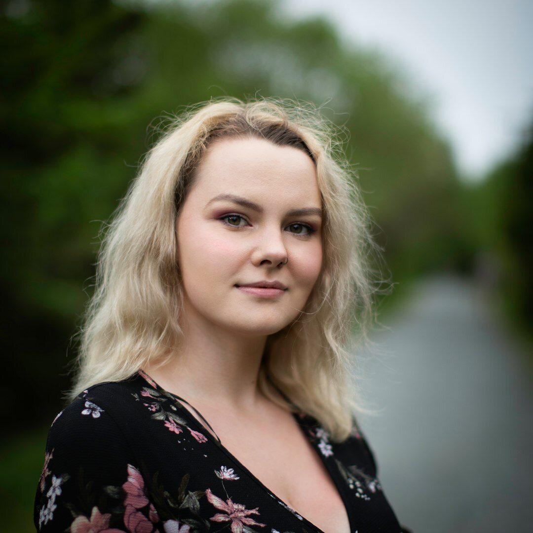 Professional Irish woman technology journalist portrait